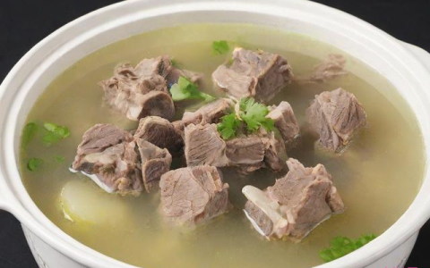 羊肉清炖怎么做好吃,羊肉清炖怎么做好吃又嫩