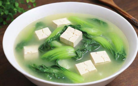小白菜豆腐汤怎么做,紫菜汤的家常做法