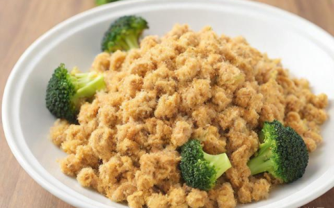 鸡肉松怎么做给宝宝吃,鸡肉松怎么做给宝宝吃的