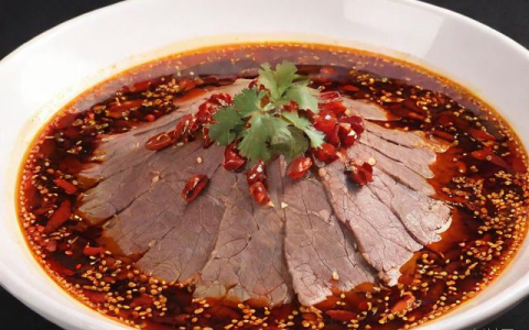 正宗水煮肉片怎么做,正宗水煮肉片怎么做的视频教程大全