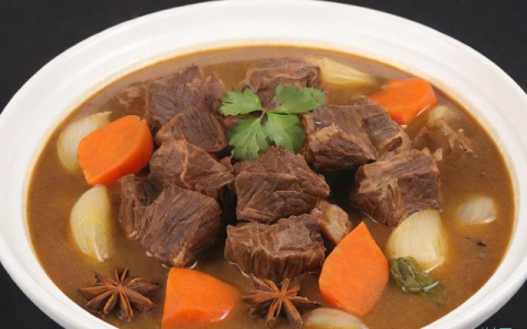 牛肉怎么做烂的快,牛肉怎么做烂的快放什么材料