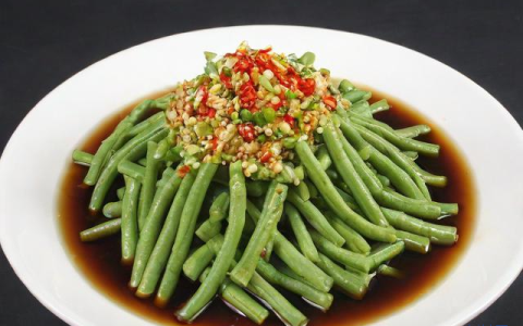 豇豆凉拌怎么做好吃,豇豆凉拌怎么做才脆和不变色