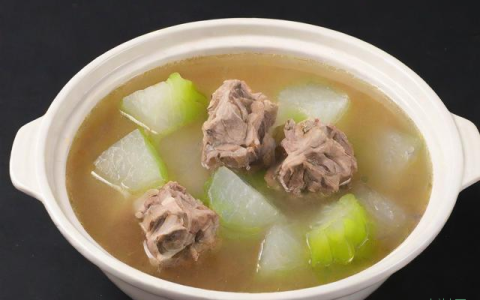 冬瓜排骨汤怎么做好吃,苦瓜排骨汤怎么炖好喝又营养