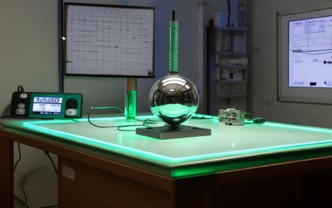 高中物理牛顿第一定律的3个高频易错点及解析，你知道吗？