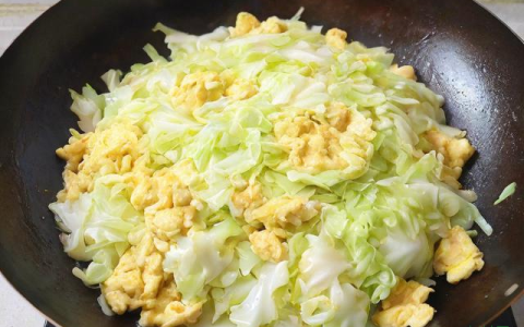 圆白菜怎么做好吃,鸡蛋圆白菜怎么做好吃
