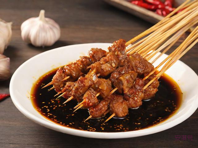 油炸串串香刷酱怎么做,油炸串串香刷酱怎么做好吃