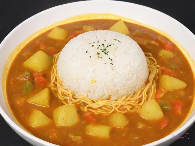 咖喱面怎么做,咖喱土豆做法