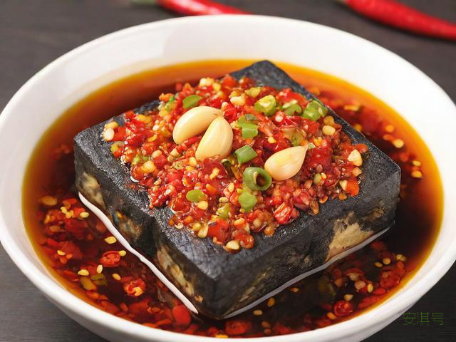 臭豆腐的酱料怎么做,臭豆腐酱料的制作方法配方大全
