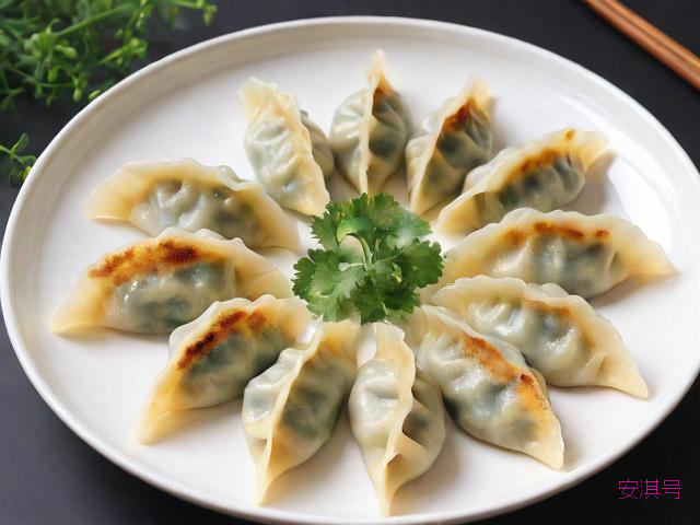 素饺子怎么做好吃,茼蒿包素饺子怎么做好吃
