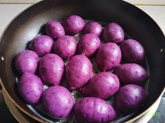 小紫薯怎么做,小紫薯怎么做不变色