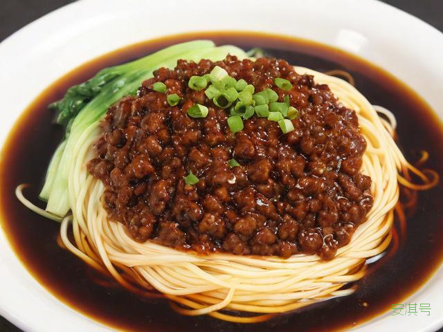 怎么做炸酱面的肉酱,如何做炸酱面的肉酱