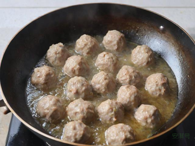 肉丸怎么做好吃,肉丸怎么做好吃又简单视频
