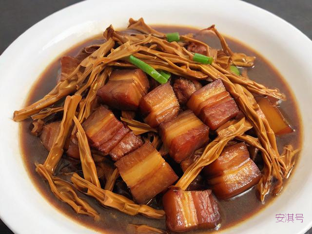 笋干烧肉怎么做好吃,笋干烧肉怎么做好吃家常做法