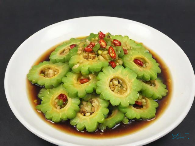 清炒苦瓜怎么做好吃,家常拌苦瓜怎么做好吃