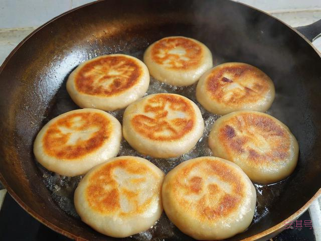 福建油饼怎么做,福建油饼的做法和配方