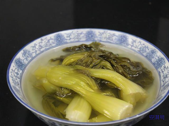 没有酸汤怎么做酸菜,咋酸菜没有酸汤怎么才能使酸菜变酸?