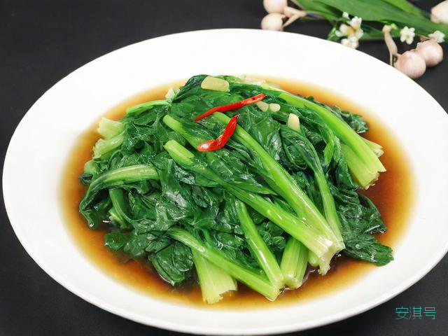 清炒油麦菜怎么做,怎样清炒油麦菜好吃又简单的做法