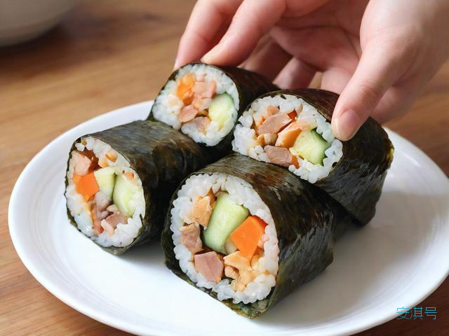 紫菜包饭的饭怎么做,紫菜包饭如何做